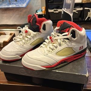 Jordan fire red 5